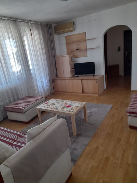 Sector 2, Kaufland, S 7 Politie